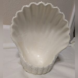 Vintage Royal Haeger #282-46 White Seashell Nautical Candle Holder